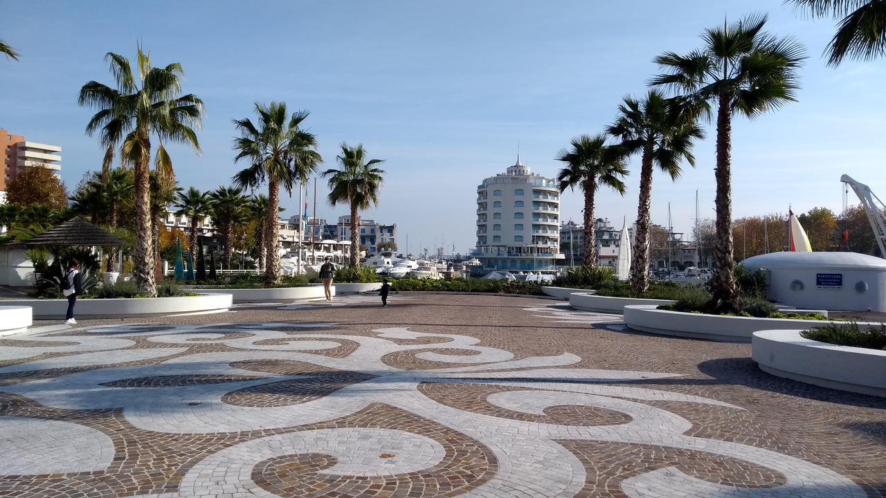 Portoverde Beach Apartments Мисано Адриатико Екстериор снимка