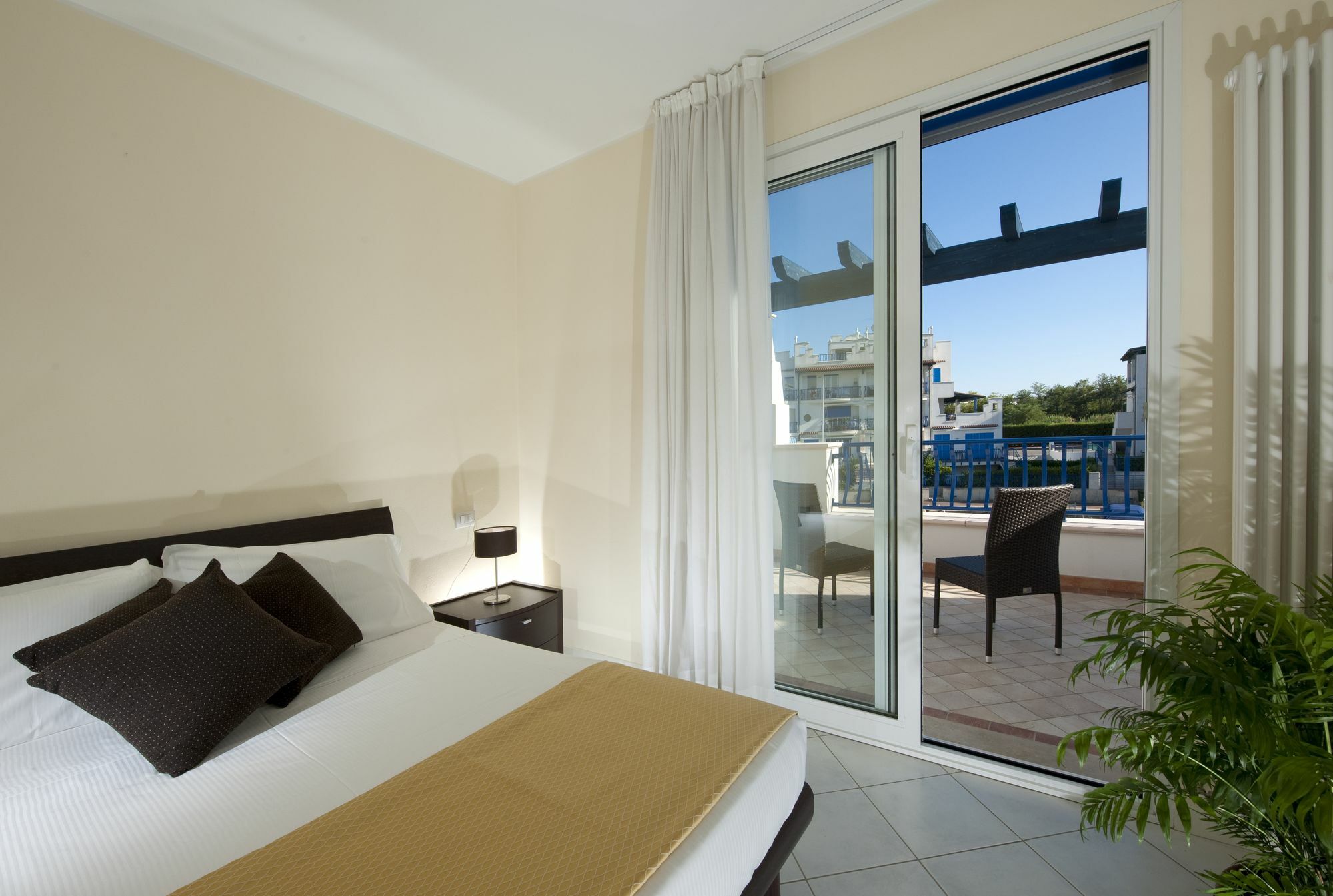 Portoverde Beach Apartments Мисано Адриатико Екстериор снимка