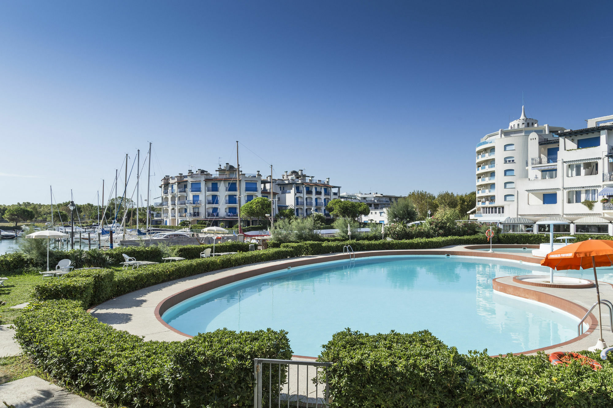 Portoverde Beach Apartments Мисано Адриатико Екстериор снимка