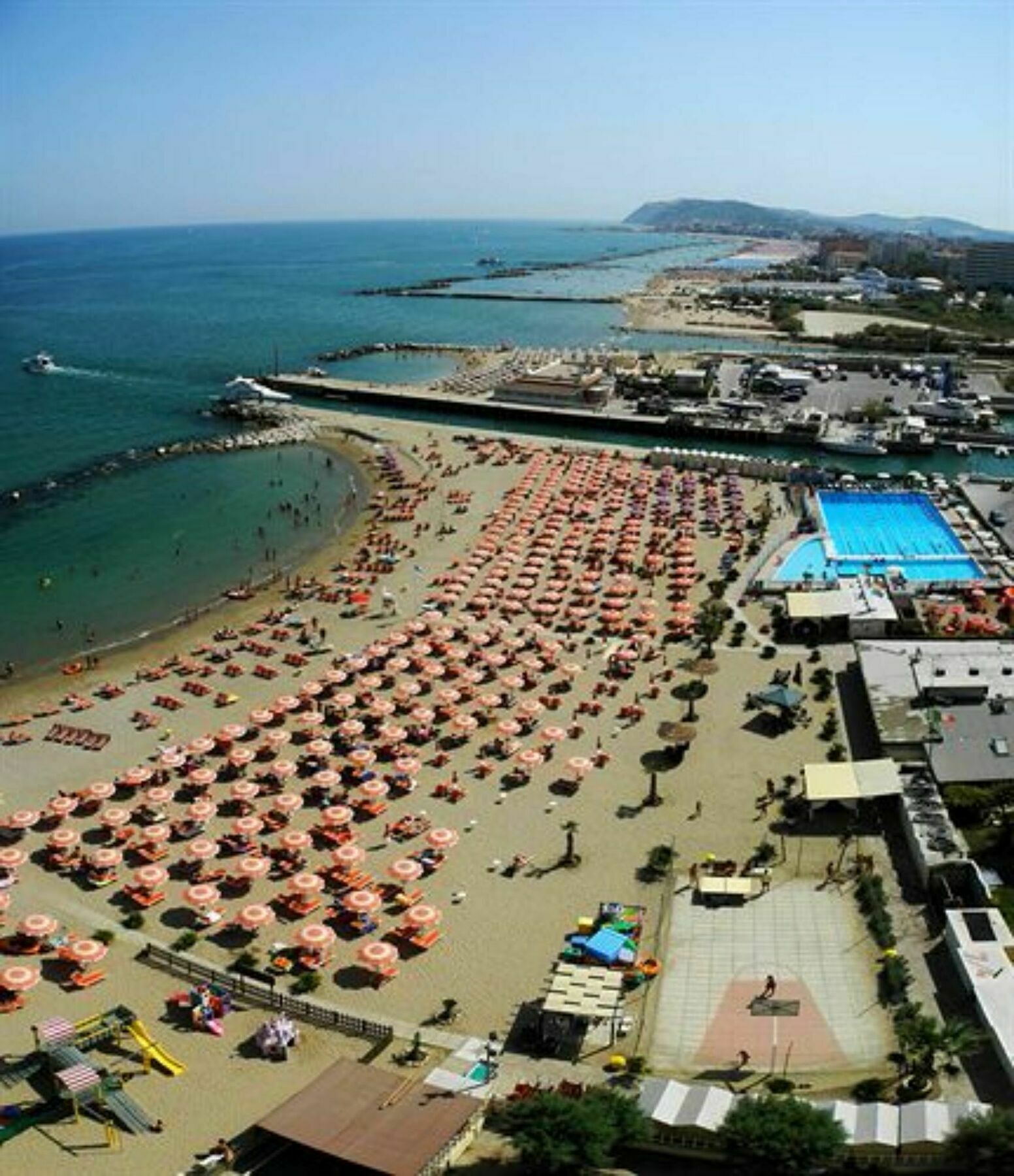 Portoverde Beach Apartments Мисано Адриатико Екстериор снимка